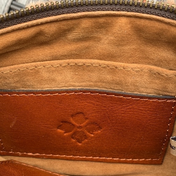 𝅺patricia Nash Piedmont Laser Cut Sherpa and Leather Wristlet - Tan - Picture 10 of 13